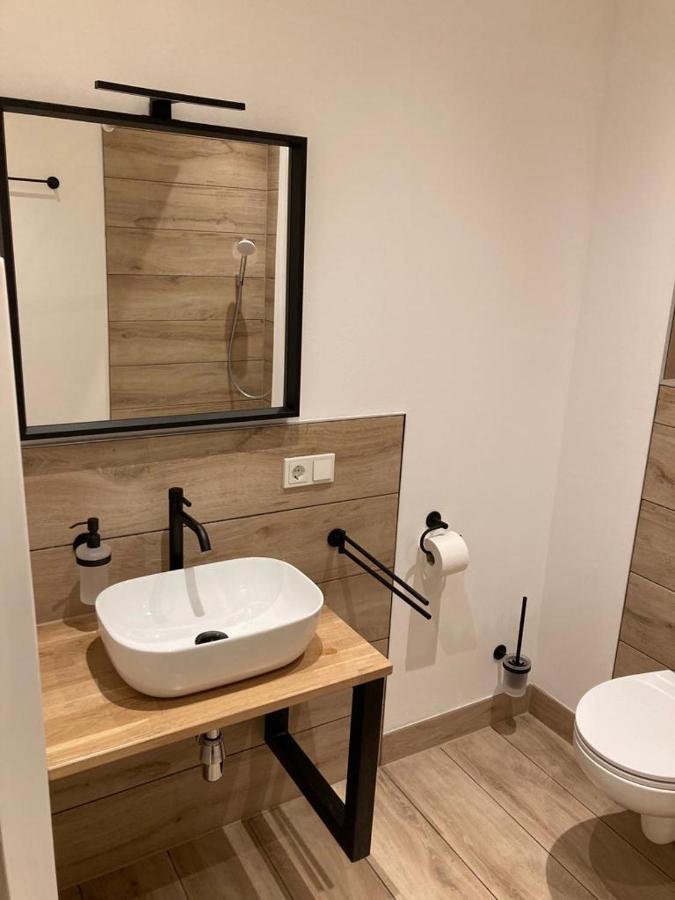 Apartmán Bergs Bahnhof Ralingen Exteriér fotografie